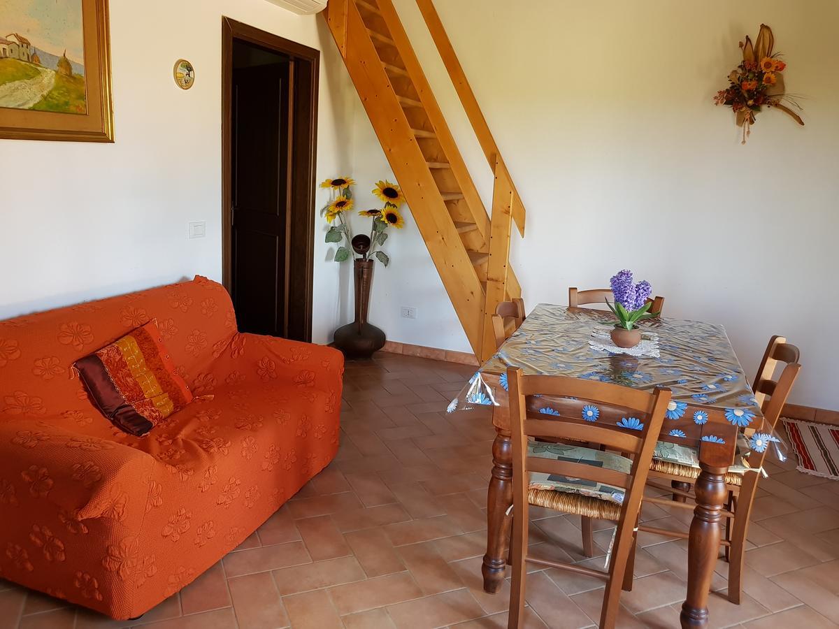 Agriturismo Bio Le 4 Stagioni Porrona Ngoại thất bức ảnh